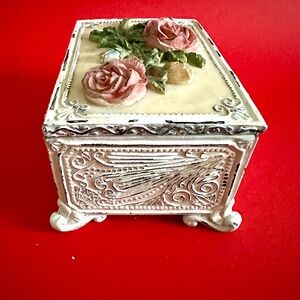 Decorative Box with flower motif
